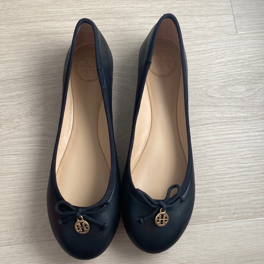 New in box Tory Burch Chelsea Ballet Flat